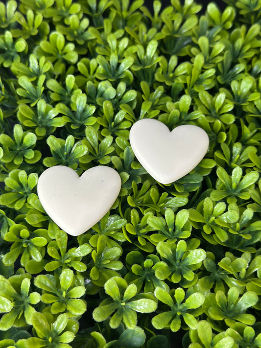 Ivory Heart Flat Back